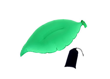 Material inflable verde de la espuma de la memoria de la almohada del viaje con el bolso del almacenamiento proveedor