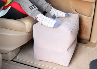 Almohada blanca del viaje del resto de pierna del color, almohada del transporte aéreo para la ayuda de la pierna proveedor